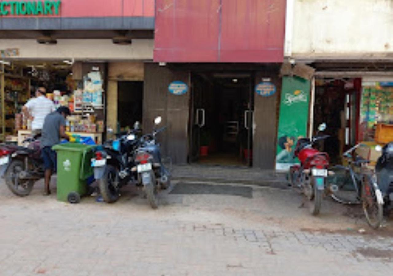 Hotel Venus Inn Bhubaneshwar ブバネーシュワル エクステリア 写真