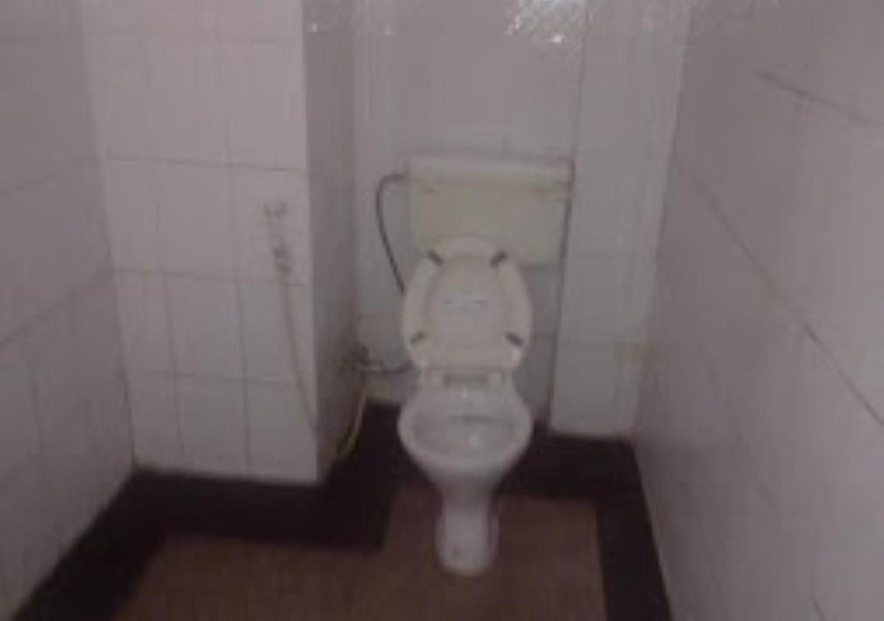 Hotel Venus Inn Bhubaneshwar ブバネーシュワル エクステリア 写真