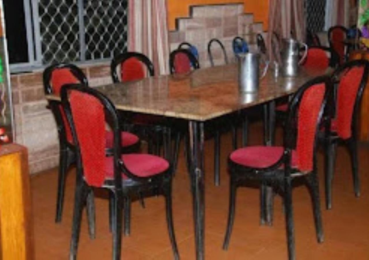 Hotel Venus Inn Bhubaneshwar ブバネーシュワル エクステリア 写真